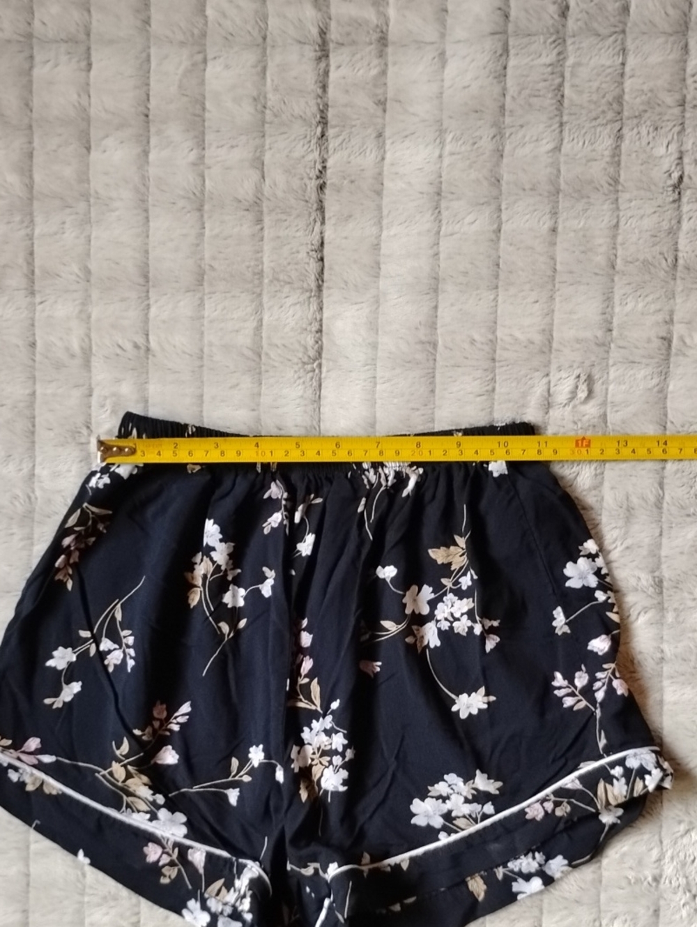 Black Floral Short Pajama Set with White Piping - Picture 9 of 11